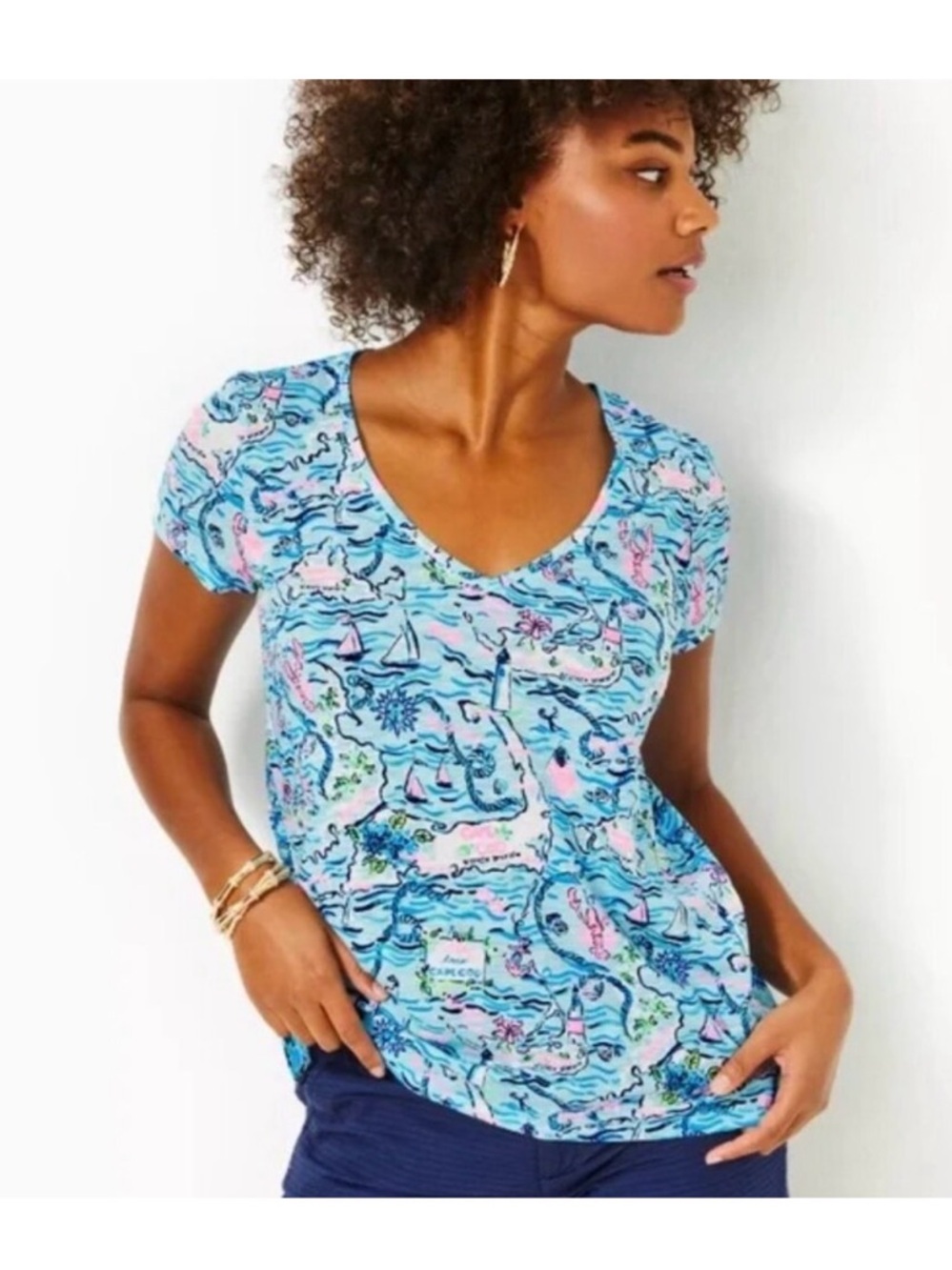 Lilly Pulitzer Etta V Neck tee in Bali blue Lilly lives Cape Cod SZ Large